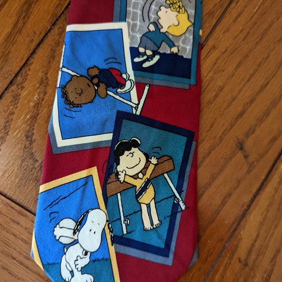 Peanuts The Games of Life 100% Silk Tie United Feature Syndicate Made in USA - Picture 3 of 6